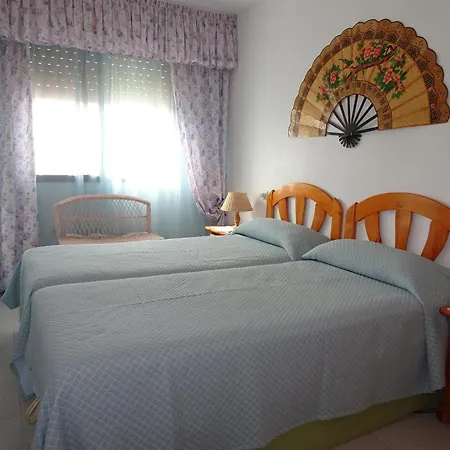 Sol Y Mar En Torrevieja, Con Piscina Y Garaje Privado