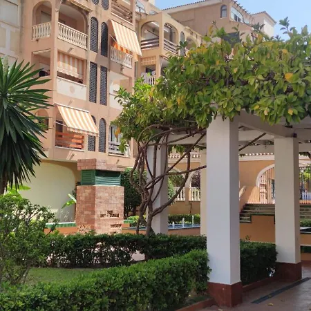 Sol Y Mar En Torrevieja, Con Piscina Y Garaje Privado * Torrevieja